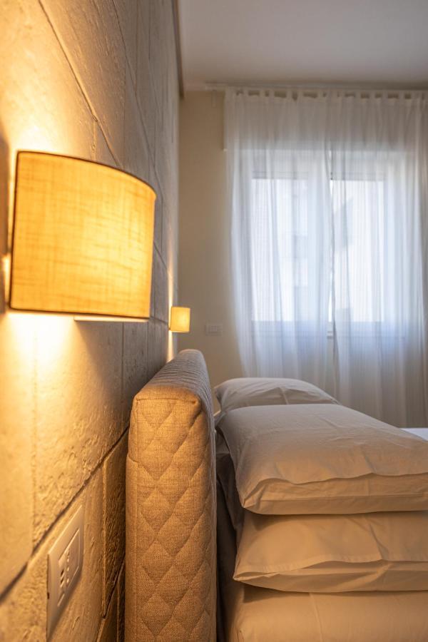 Oronti Accommodations Lecce Extérieur photo