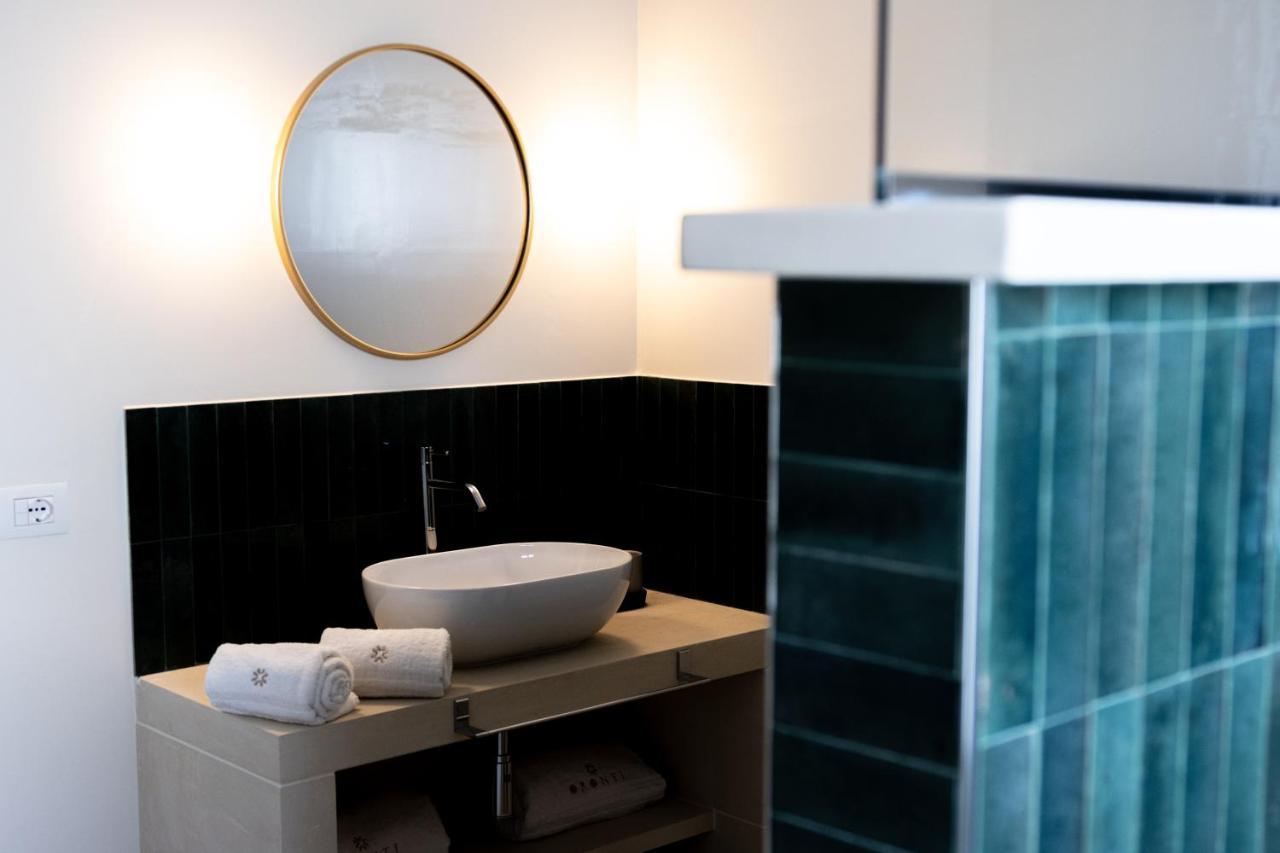 Oronti Accommodations Lecce Extérieur photo