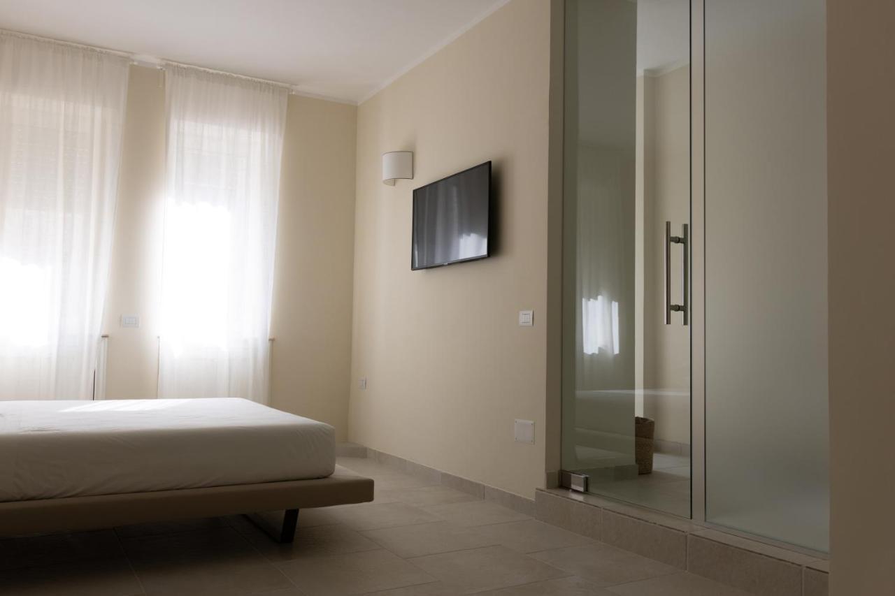 Oronti Accommodations Lecce Extérieur photo