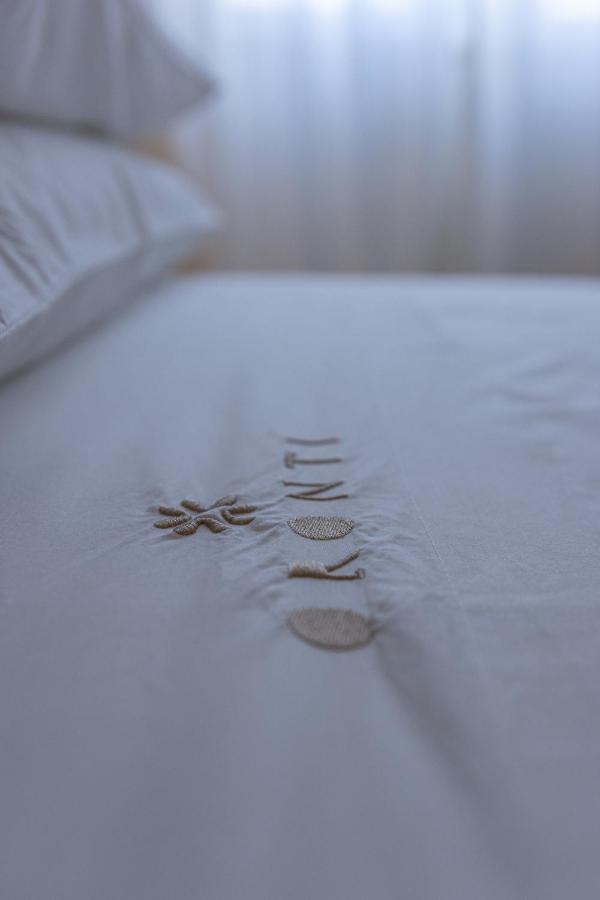 Oronti Accommodations Lecce Extérieur photo