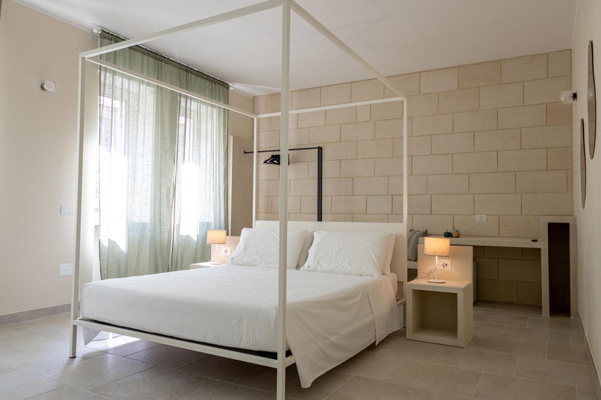 Oronti Accommodations Lecce Extérieur photo